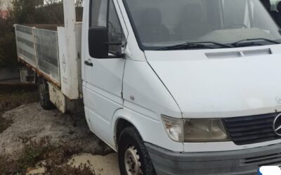 Mercedes sprinter rueda gemela caja abierta