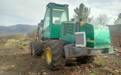 Procesadora forestal JOHN DEERE