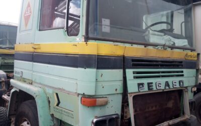 cabeza tractora Pegaso tecno 340 cv con equipo hidraulico