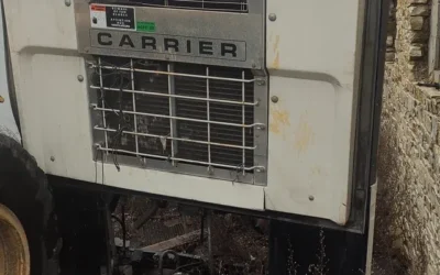 vendo equipo de frio para camion. le falta el moto