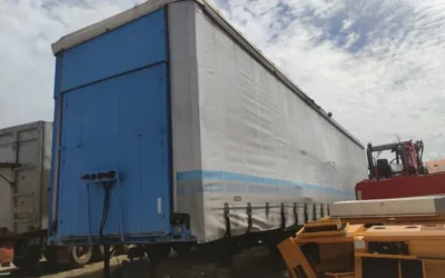 Vendo semiremolque plataforma 3 ejes mega