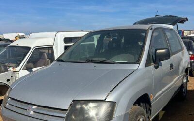 Despiece Mitsubishi Space Runner