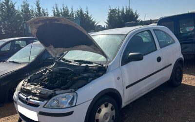 DESPIECE DE OPEL CORSA